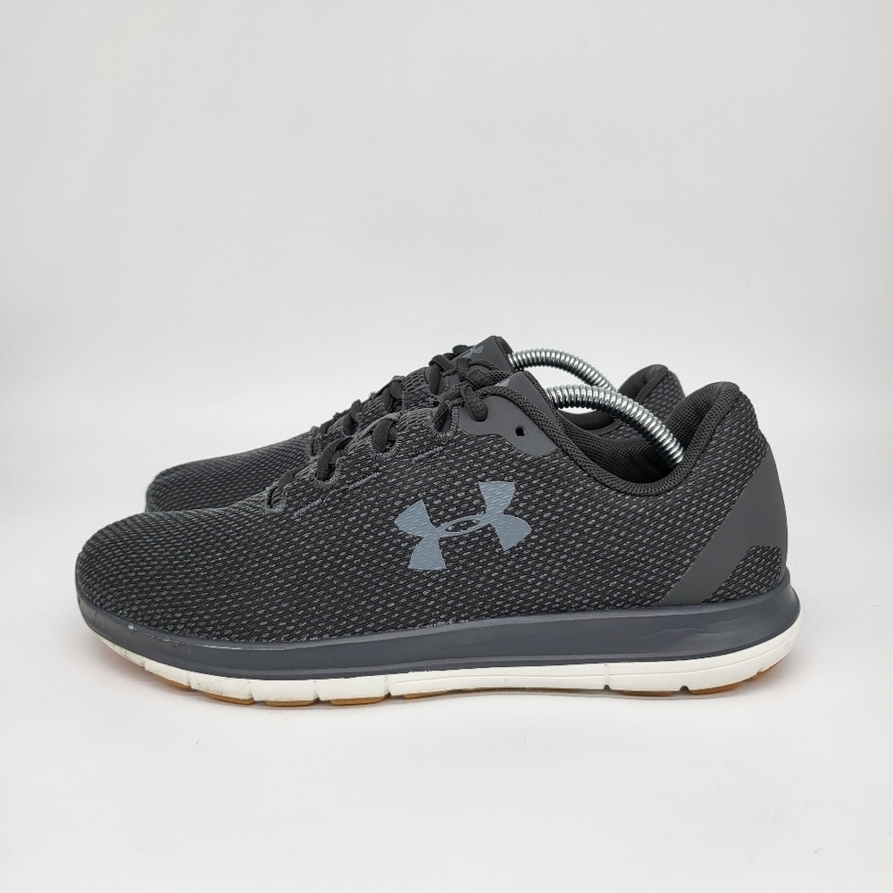 Under Armour Remix Fw18 Running Shoes Women's Size 9.5